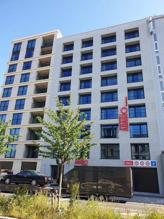 Adagio Antwerp City Center 4*,